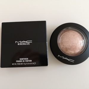 MAC Mineralize Skinfinish Soft & Gentle 10g